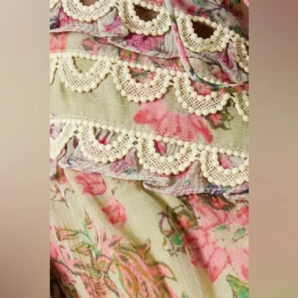 HEMANT & NANDITA Nora Romper in Viscose Paisley Print Long Sleeve Lace Detail - Picture 6 of 16